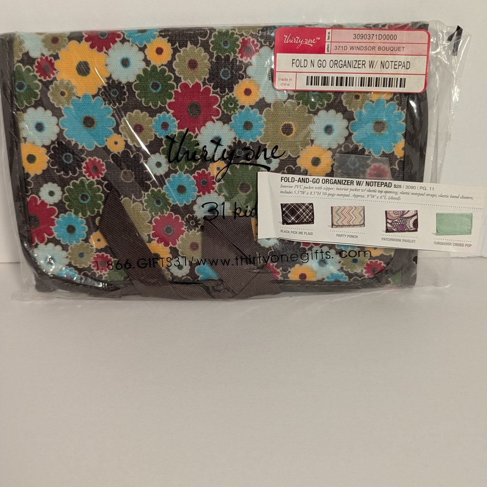 Windsor Bouquet Fold n Go Organizer & Notepad thirty-one